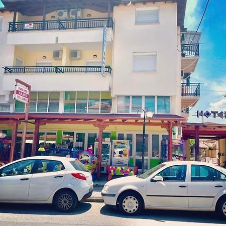 乐托卡亚 Erato酒店 外观 照片